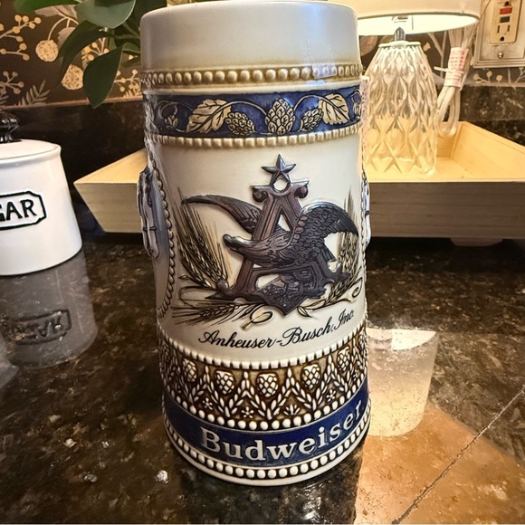 Budweiser Ceramic Beer Stein with Horse Design - Picture 4 of 7